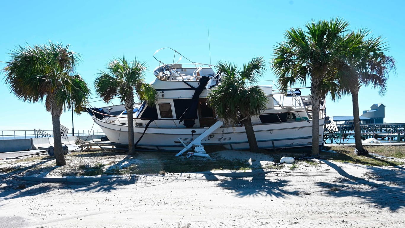 Ein zerstörtes Boot in Mississippi: Hurrikan "Zeta" hat verheerende Schäden angerichtet.