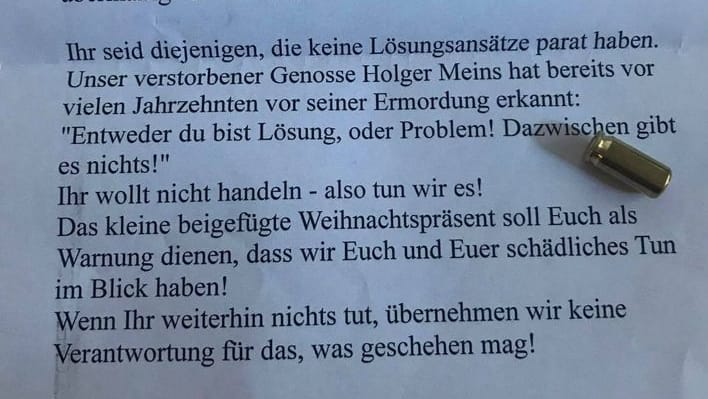 Eines der Drohschreiben: Mehrere Politiker machten die Drohungen öffentlich.