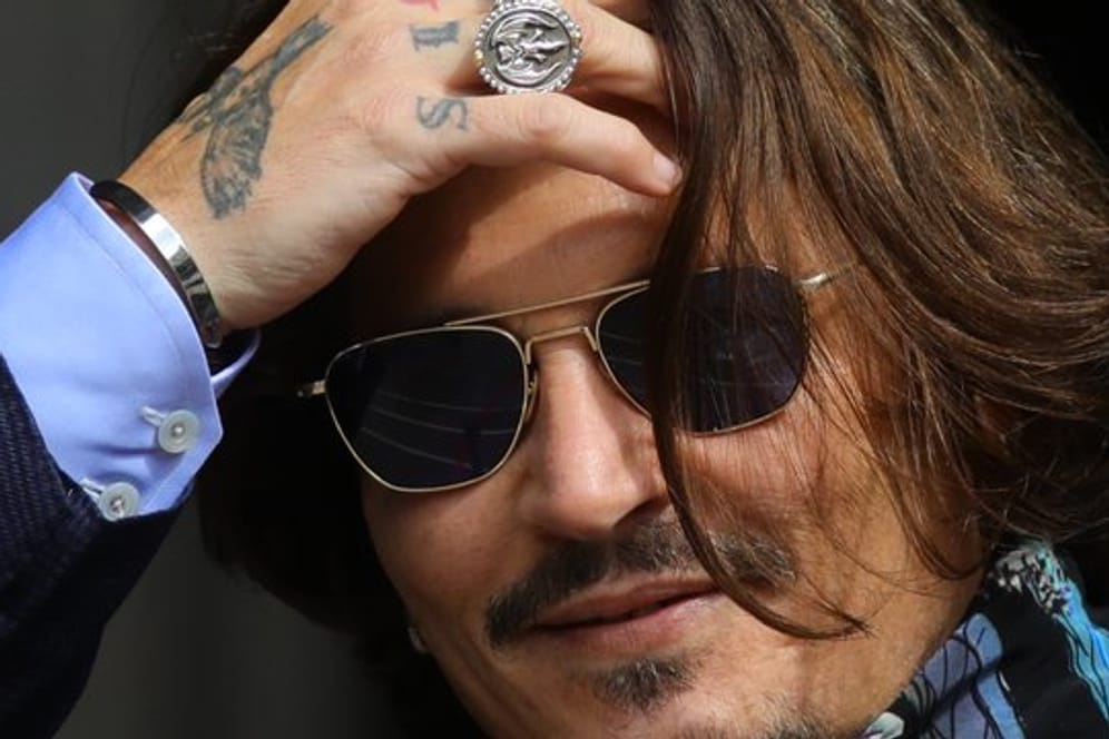 In "Minamata" spielt Johnny Depp den legendären US-Fotografen W.