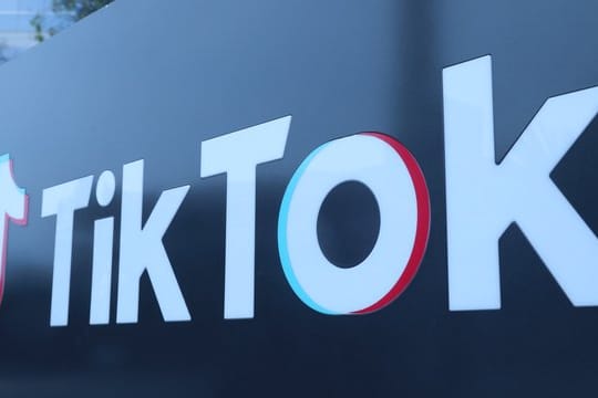 Das komplette Aus für die Video-App TikTok ist ausgesetzt.