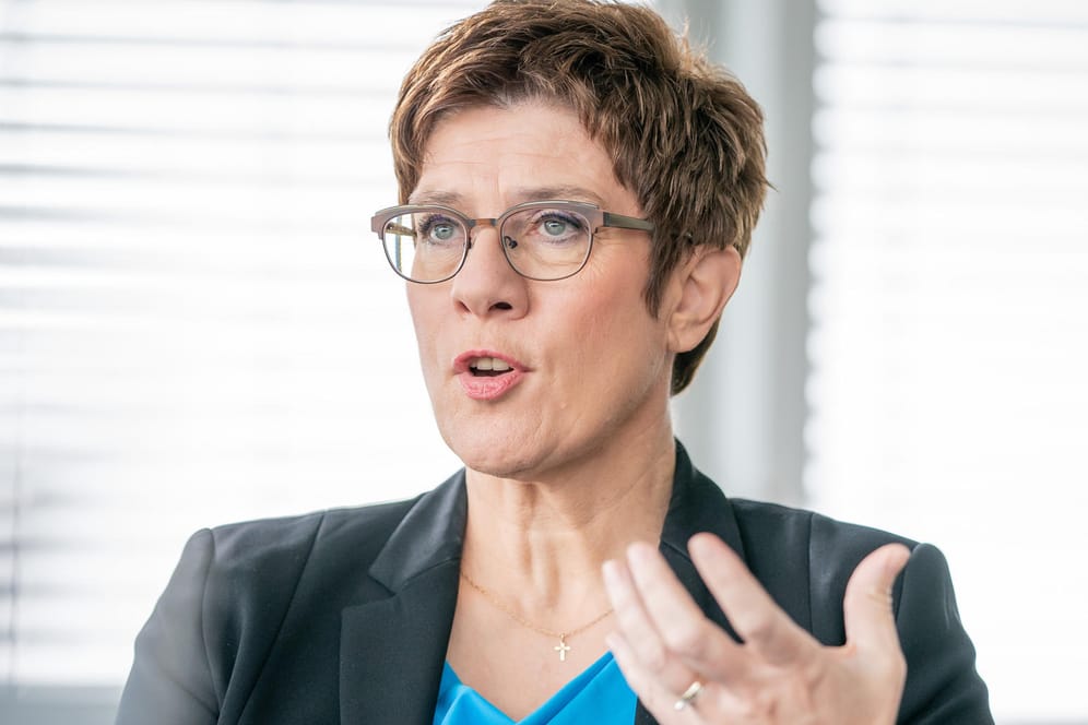 Noch-CDU-Chefin Annegret Kramp-Karrenbauer: "Ich erwarte jetzt von allen, dass sie keine Diskussionen führen, die der CDU insgesamt schaden".