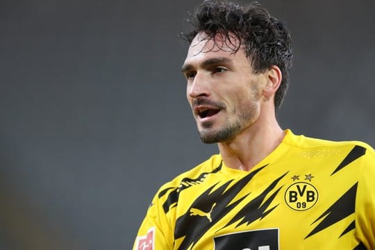 Doppel-Torschütze Mats Hummels hofft nach seiner verletzungsbedingten Auswechslung auf eine baldige Rückkehr.