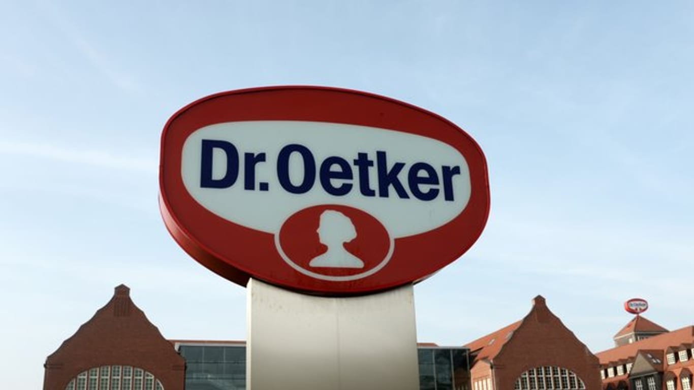 Konzernzentrale von Dr. Oetker in Bielefeld: Der Lebensmittelkonzern übernimmt den Getränkelieferanten Flaschenpost.