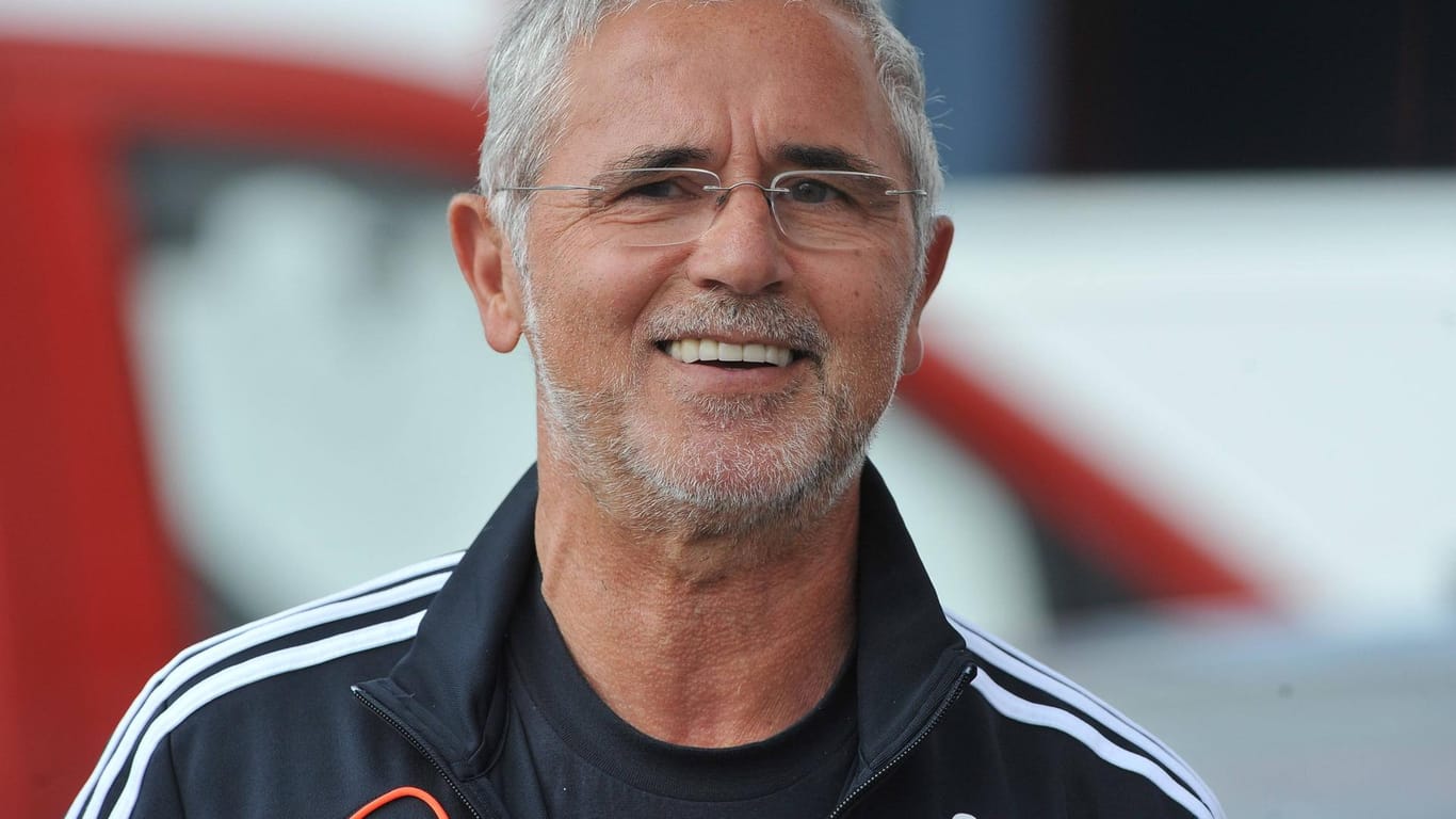 Gerd Müller (Archivfoto): 40 Tore erzielte der "Bomber" allein in der Saison 1971/72. Gerd Müller (Archivfoto): 40 Tore erzielte der "Bomber" allein in der Saison 1971/72.