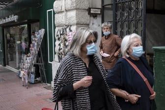 In ganz Griechenland gilt Maskenpflicht.