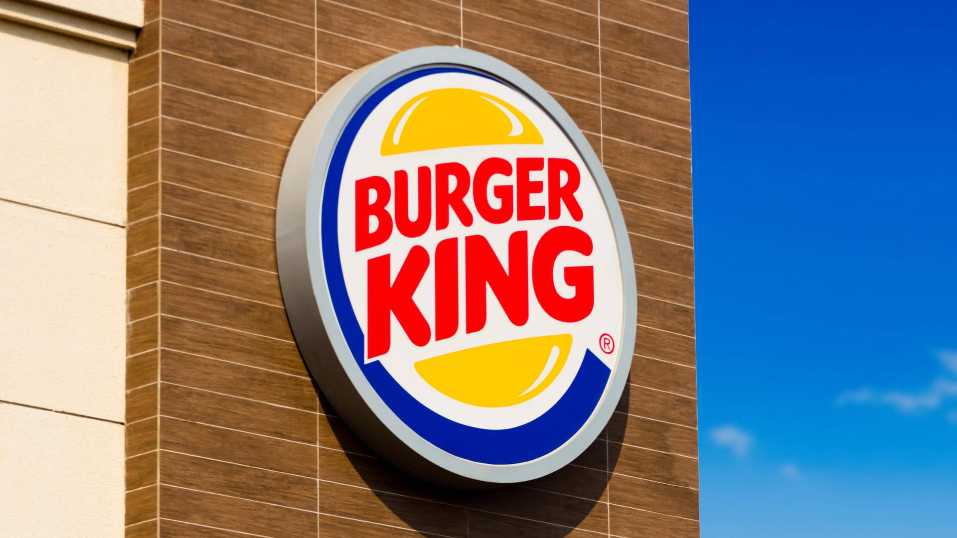 Burger King: In England gilt künftig ein Teil-Lockdown, bei dem Restaurants, Pubs und Cafés schließen müssen.