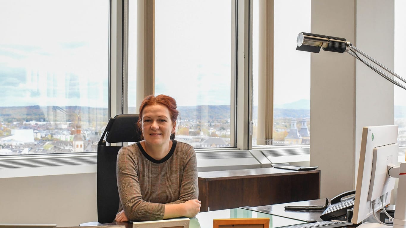 Katja Dörner im Rathaus: Ihr erster Tag als Oberbürgermeisterin ist getan.