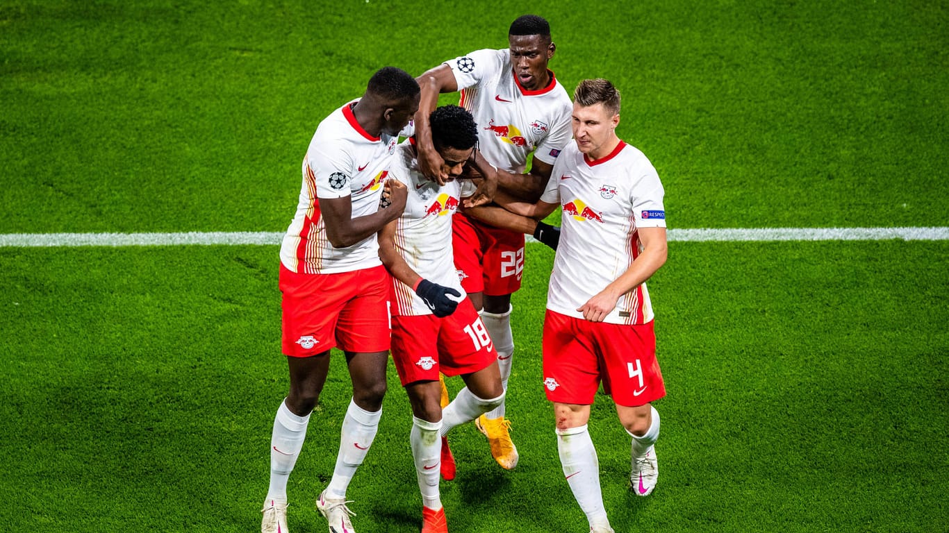 RB Leipzig dreht die Partie gegen Paris Saint-Germain und ist voll im Rennen um den Achtelfinal-Einzug in der Champions League. Doch nicht jeder Spieler konnte überzeugen. Die Einzelkritik.