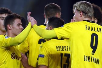 Thorgan Hazard (l.) und Erling Haaland gehörten zu den stärksten Dortmundern beim ungefährdeten 3:0-Sieg in Brügge.