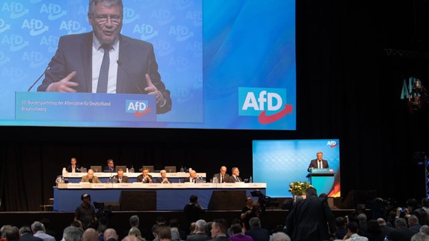 Jörg Meuthen beim Bundesparteitag der AfD 2019 in Braunschweig.