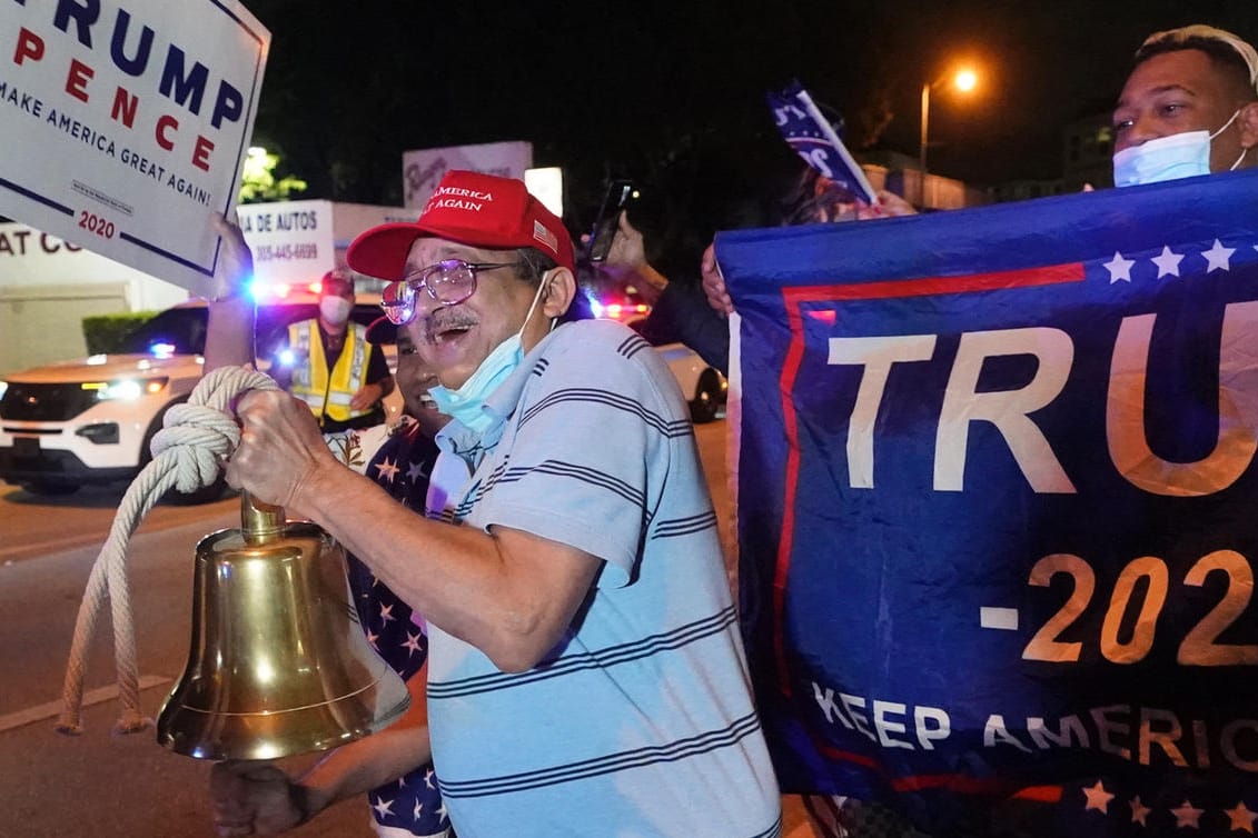 Trump-Anhänger feiern in Little Havana in Florida: Der US-Präsident konnte – entgegen dem landesweiten Trend – in Florida viele Latinos für sich gewinnen.