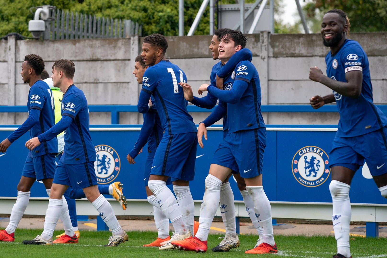 Das Nachwuchs-Team des FC Chelsea: Ein namentlich nicht genannter Akteur besuchte in Düsseldorf verbotenerweise eine Diskothek.