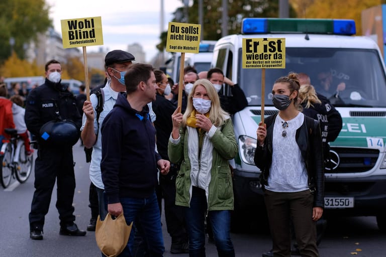 Anti-Corona-Demo in Berlin: Für Leipzig sind insgesamt 27 Demonstrationen angekündigt worden.