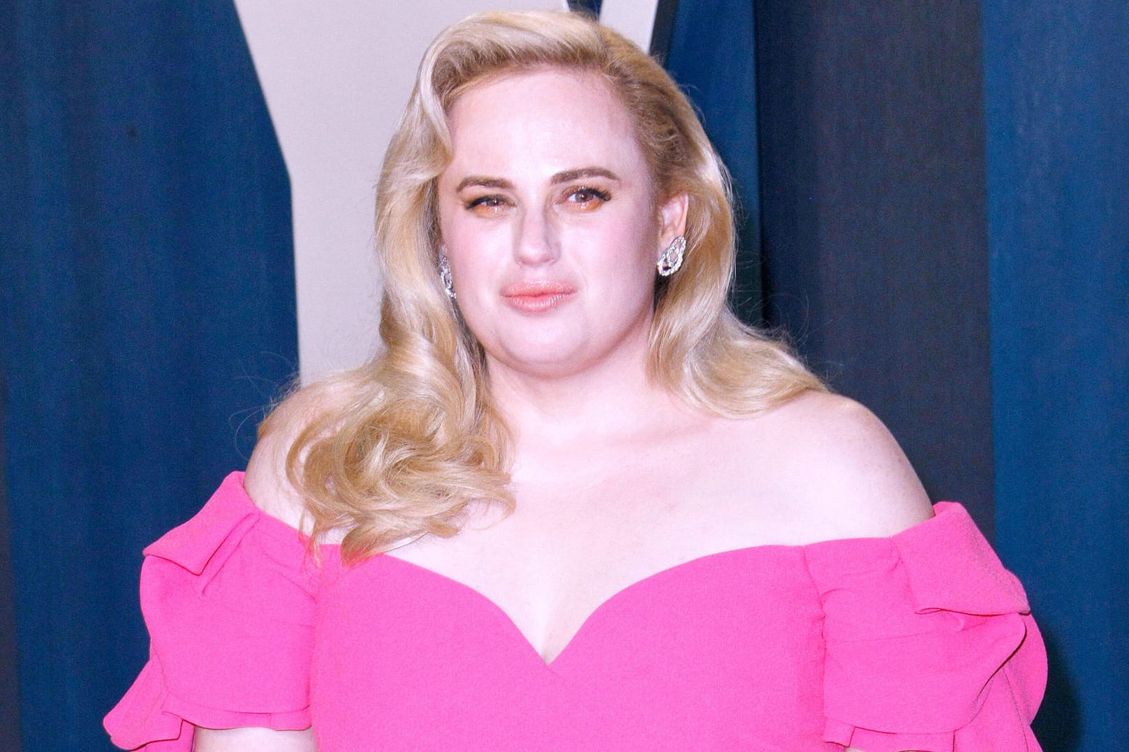 Rebel Wilson: Die Schauspielerin verletzte sich bei einem Fotoshooting.