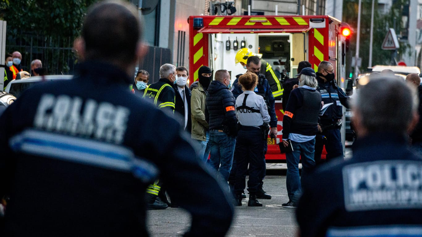 Lyon: Vor einer Woche wurde ein Priester durch Schüsse lebensgefährlich verletzt. Ein mutmaßlicher Täter wurde nun gefasst.