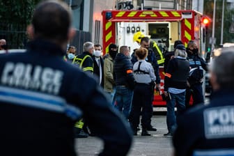 Lyon: Vor einer Woche wurde ein Priester durch Schüsse lebensgefährlich verletzt. Ein mutmaßlicher Täter wurde nun gefasst.