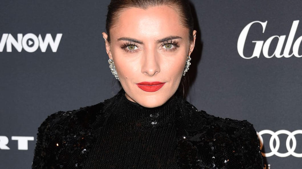 Sophia Thomalla: Das Model verabschiedet sich bereits vom Jahr 2020. Sophia Thomalla: Das Model verabschiedet sich bereits vom Jahr 2020.