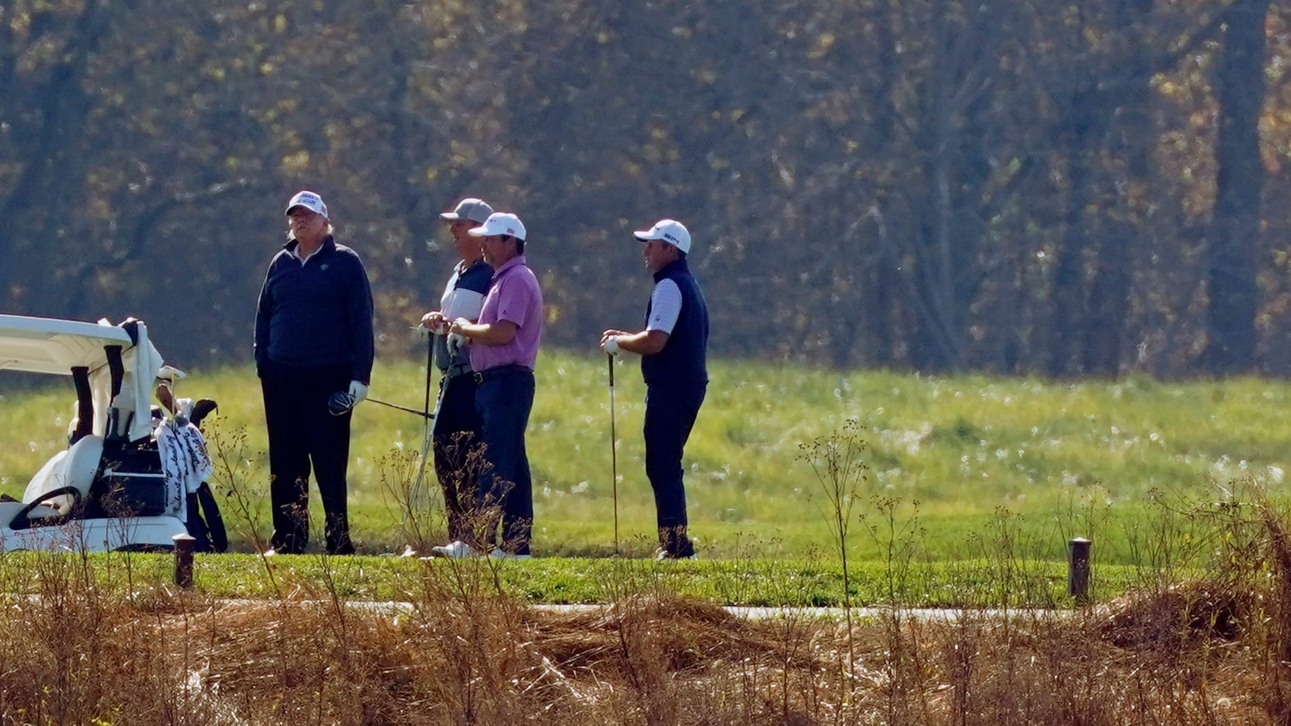 Im Golf-Klub: Donald Trump schwang den Schläger, als Biden zum Gewinner der Wahl erklärt wurde.