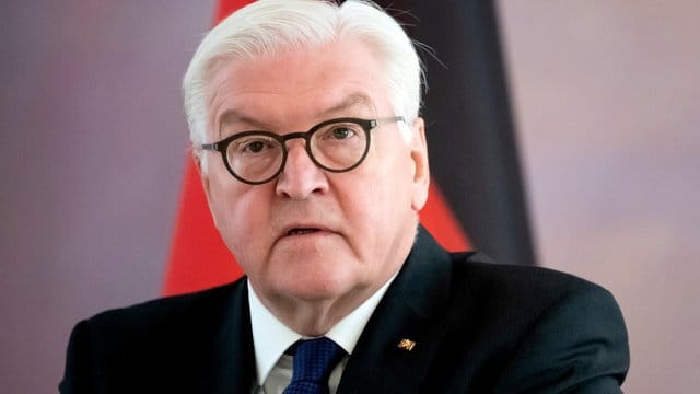 Bundespräsident Frank-Walter Steinmeier freut sich über den Sieg Joe Bidens bei der US-Wahl. Bundespräsident Frank-Walter Steinmeier freut sich über den Sieg Joe Bidens bei der US-Wahl.