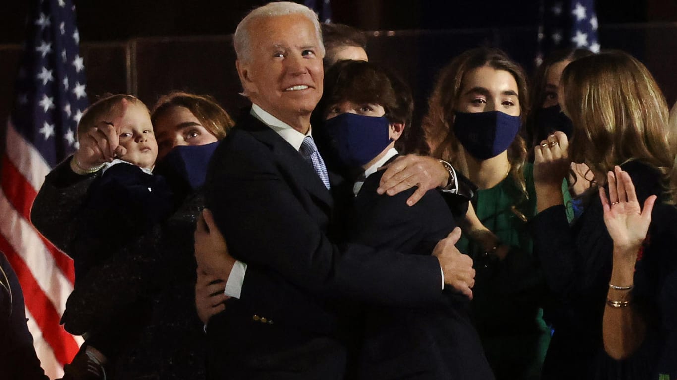 Joe Biden und seine Familie: Bei seiner ersten Rede als neugewählter Präsident erinnerte der Demokrat an seinen verstorbenen Sohn.