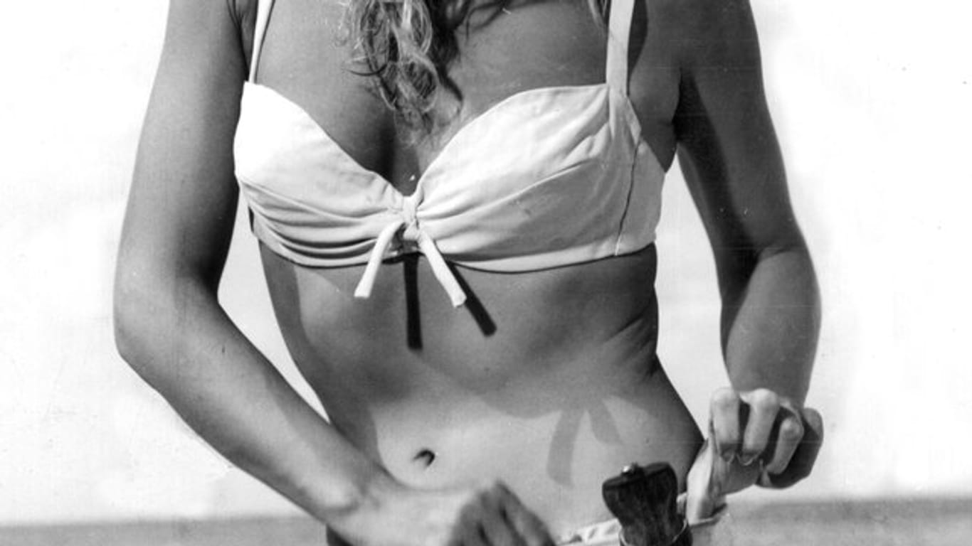 Der Bikini als Filmkostüm hat die Schauspielerin Ursula Andress berühmt gemacht.