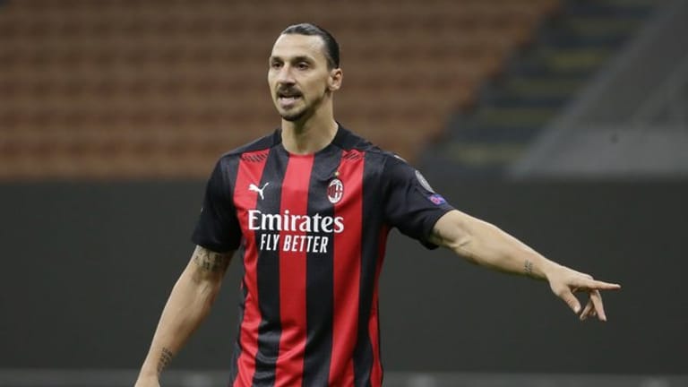 Superstar Zlatan Ibrahimovic hat seinen AC Milan mit einem späten Treffer vor einer Niederlage gegen Hella Verona bewahrt.