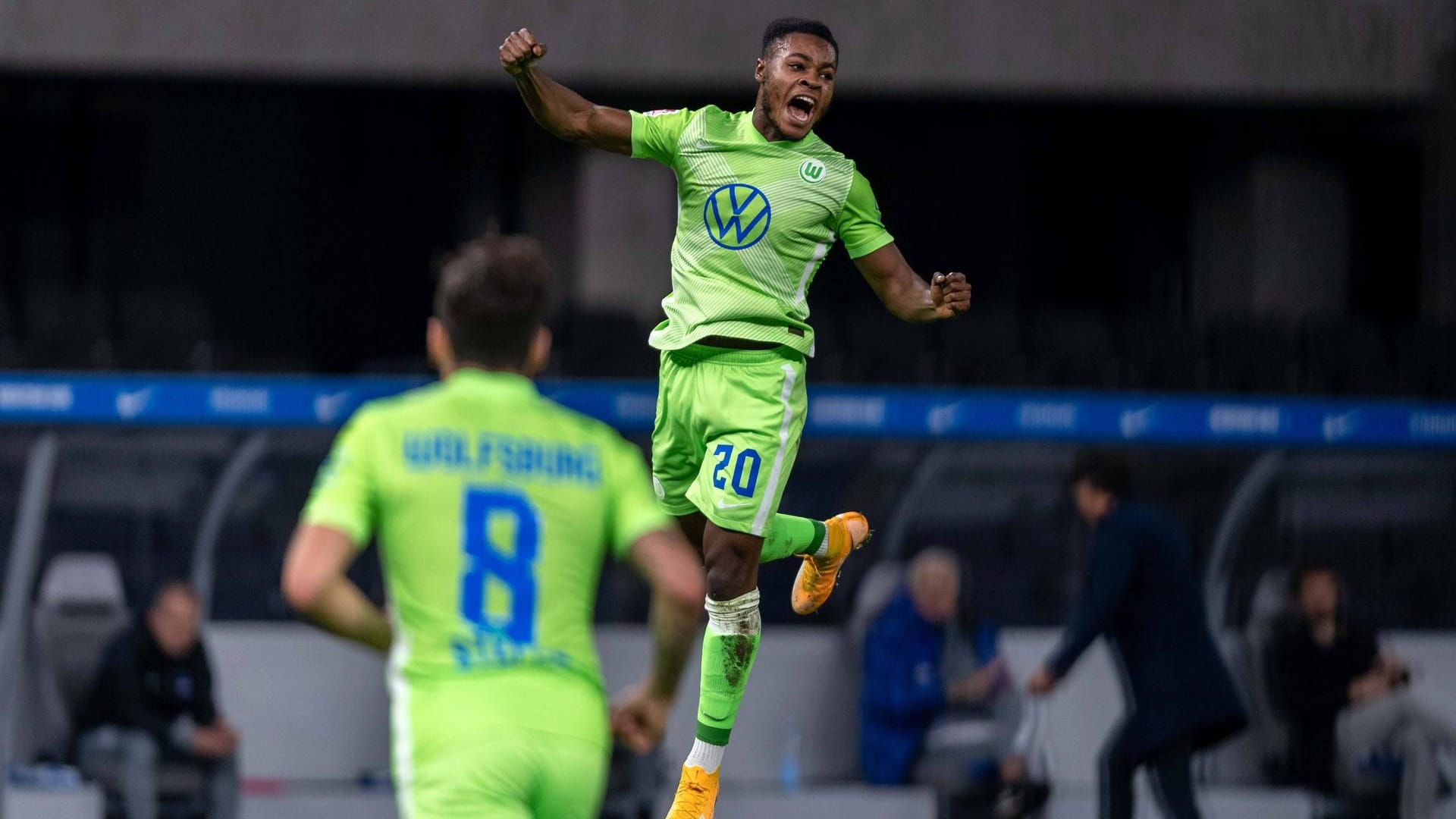 VfL Wolfsburg: Ridle Baku ist der Glückliche, der von Jogi Löw für die kommenden Länderspiele nachnominiert wurde. VfL Wolfsburg: Ridle Baku ist der Glückliche, der von Jogi Löw für die kommenden Länderspiele nachnominiert wurde.