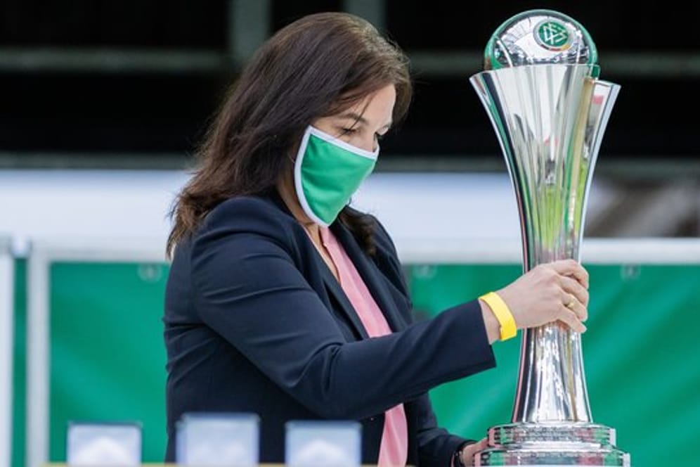 Der DFB-Pokal der Frauen - Anfang Dezember wird das Achtelfinale des Wettbewerbs ausgespielt.
