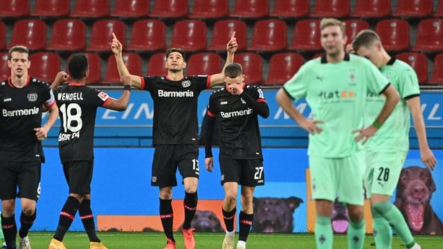Leverkusens Doppel-Torschütze Lucas Alario (3. Leverkusens Doppel-Torschütze Lucas Alario (3.