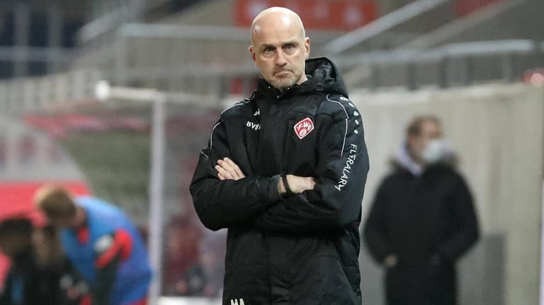 Trainer Marco Antwerpen: Vor sechs Wochen übernahm er bei den Würzburger Kickers das Amt, nun soll er vor dem Aus stehen.