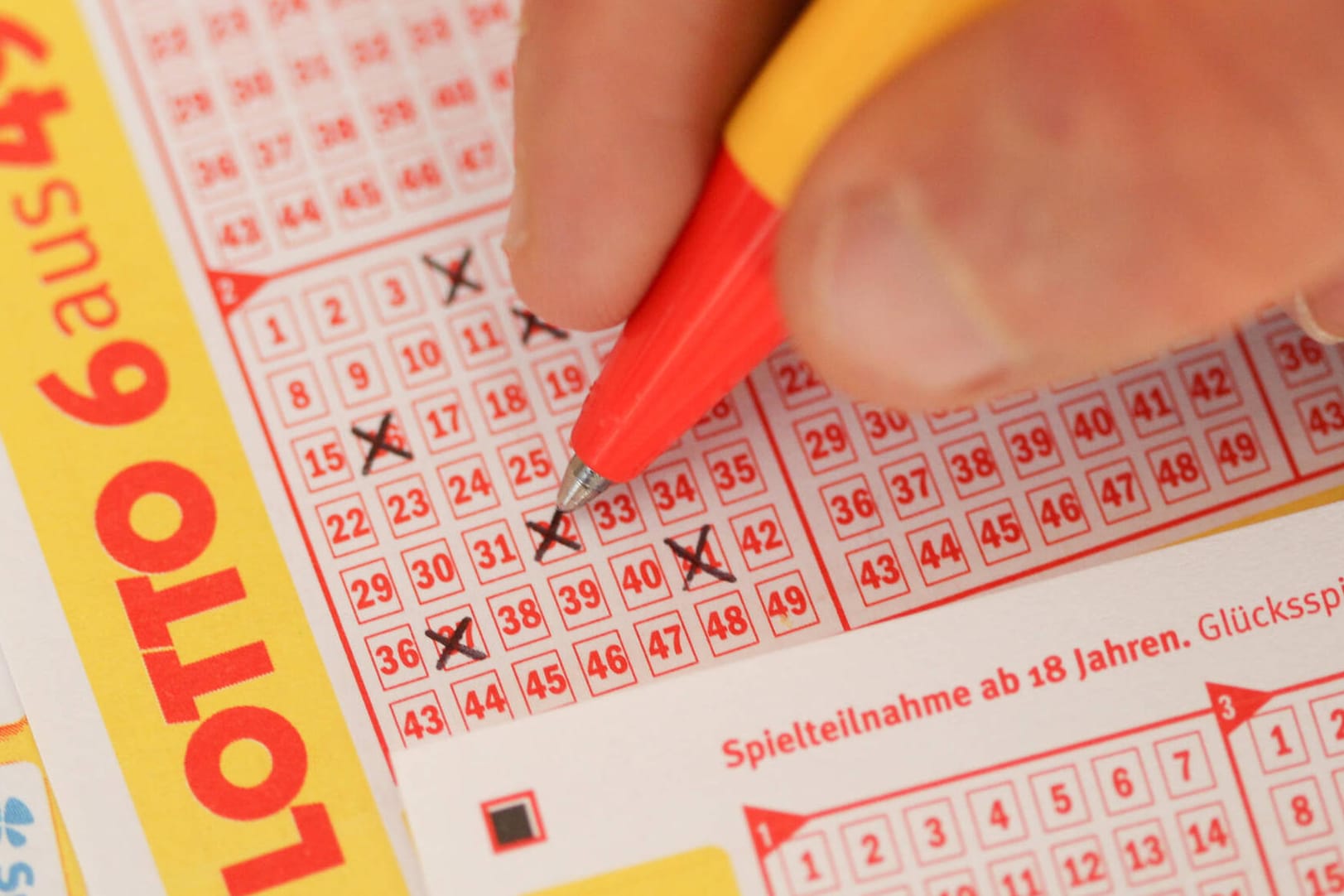 Lotto: In Reutlingen wird der Gewinner von 11,3 Millionen Euro gesucht. (Symbolbild)