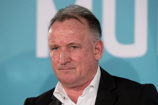 Zufrieden mit seinem Leben: Der ehemalige Nationalspieler Andreas Brehme wird 60.