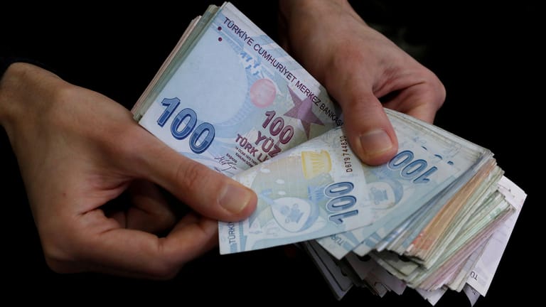 Die türkische Lira ist in der Krise: Die Währung hat allein im Jahr 2019 knapp 27 Prozent an Wert verloren.