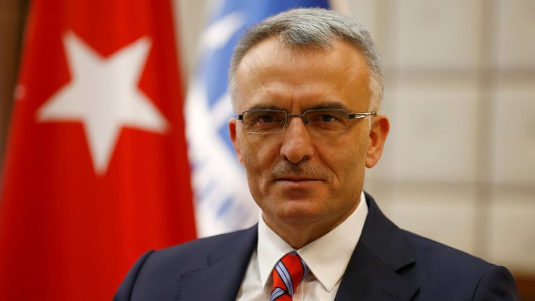 Naci Ağbal war von 2015 bis 2018 türkischer Finanzminister: Nun setzt die Türkei in der Lira-Krise große Hoffnungen in den neuen Notenbankchef.