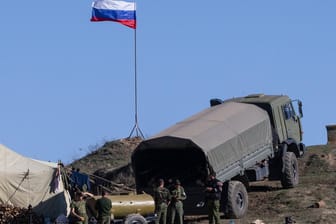 Russische Truppen Ende Oktober im Süden Armeniens: Ein Militärhubschrauber des Landes wurde nun über armenischem Gebiet abgeschossen.