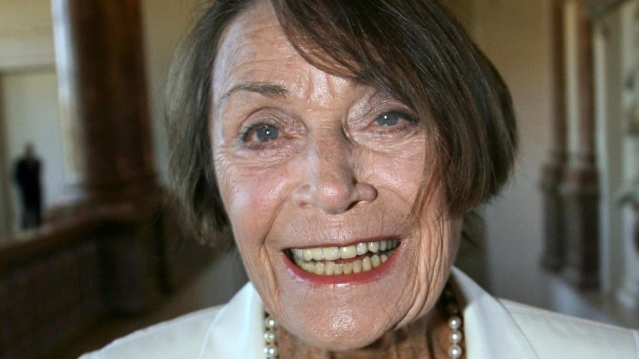 SZ-Gesellschafterin Anneliese Friedmann blickt in die Kamera (Archivbild): Sie ist im Alter von 93 Jahren gestorben.