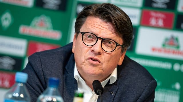 Werder Bremens Präsident Hubertus Hess-Grunewald hat sich für Veränderungen im Profifußball stark gemacht. Werder Bremens Präsident Hubertus Hess-Grunewald hat sich für Veränderungen im Profifußball stark gemacht.