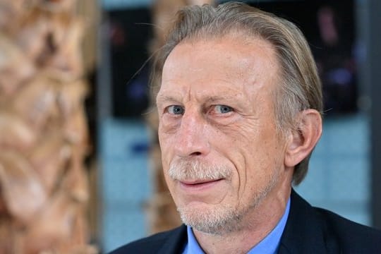 Findet die Kritik an Joachim Löw "überhaupt nicht zutreffend": Christoph Daum.