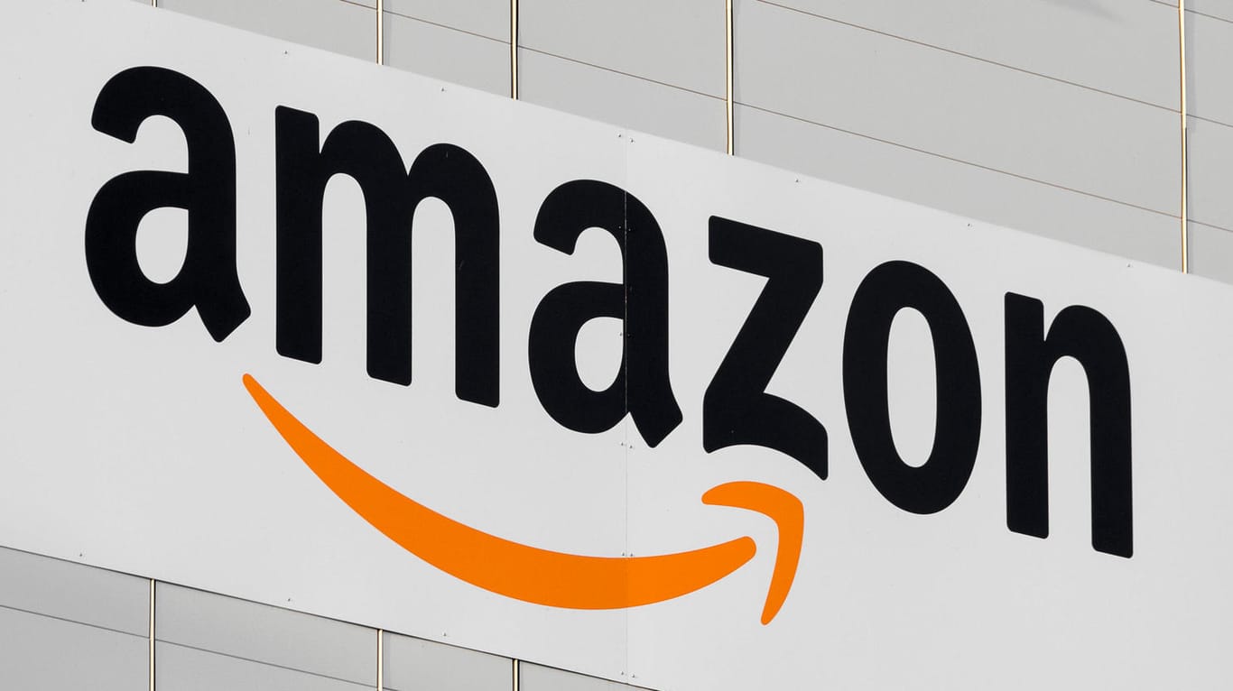 Amazon-Logo (Symbolbild): Auf den Konzern könnte eine hohe Strafe zukommen.