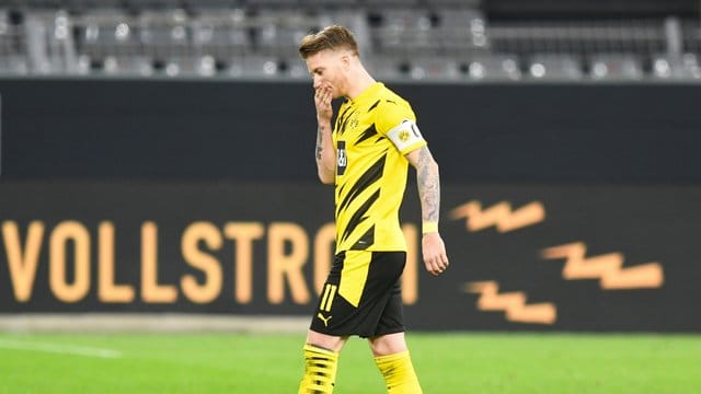 Dortmunds Marco Reus wurde noch nicht wieder von Joachim Löw nominiert. Dortmunds Marco Reus wurde noch nicht wieder von Joachim Löw nominiert.