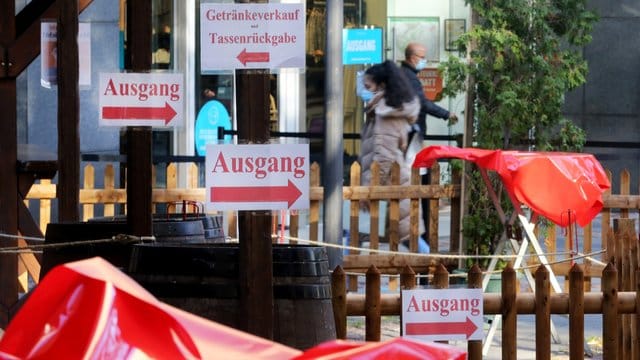 In Essen sollte der Weihnachtsmarkt eigentlich am 14. In Essen sollte der Weihnachtsmarkt eigentlich am 14.