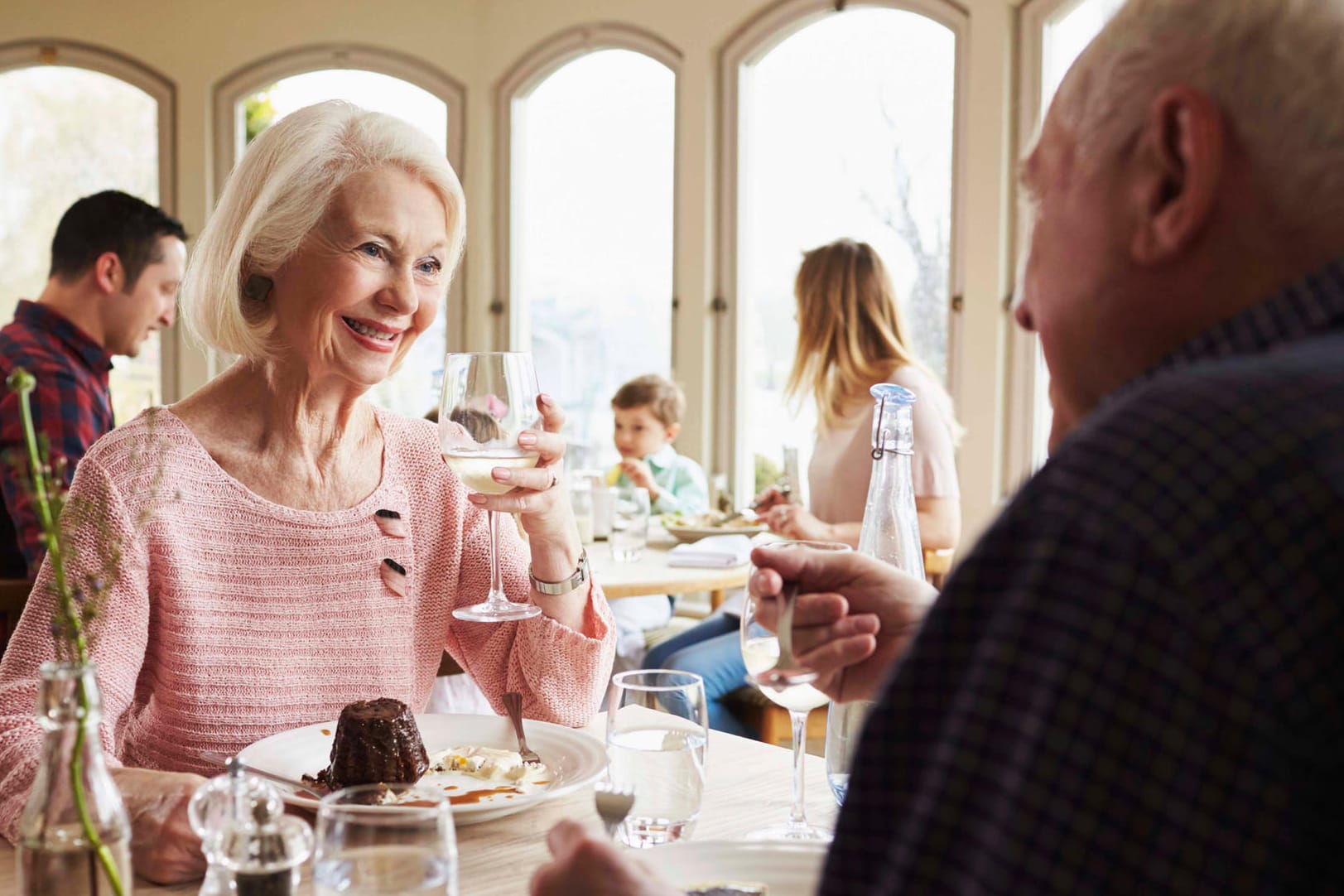 Restaurantgäste: Alle gastronomischen Einrichtungen mussten ab dem 2. November schließen. (Symbolfoto)