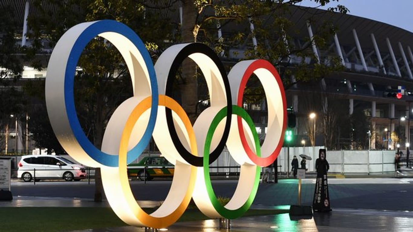 Fragenzeichen um die fünf Ringe: Können die Olympischen Spiele 2021 in Tokio stattfinden?.