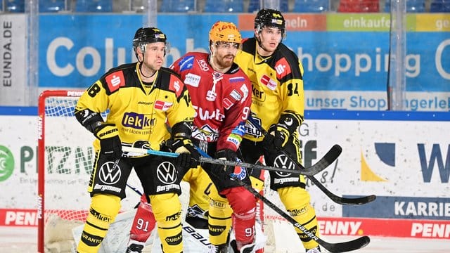Die Fischtown Pinguins Bremerhaven gewannen gegen die Krefeld Pinguine.
