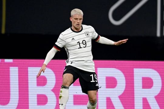 Bereitet bei seinem Länderspiel-Debüt den Siegtreffer vor: Philipp Max.