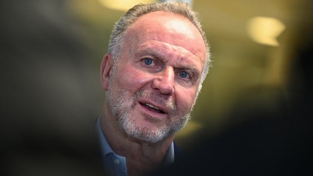 Setzt in schwierigen Corona-Zeiten auf eine Einigkeit wie zum Beginn der Krise: Bayern-Boss Karl-Heinz Rummenigge. Setzt in schwierigen Corona-Zeiten auf eine Einigkeit wie zum Beginn der Krise: Bayern-Boss Karl-Heinz Rummenigge.