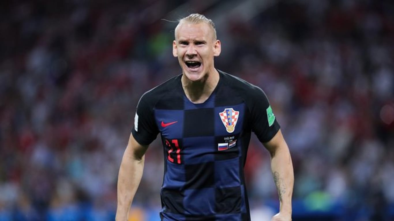 Der kroatische Fußball-Nationalspieler Domagoj Vida hat unwissentlich mit einem positiven Corona-Befund gespielt.