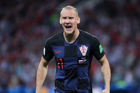Der kroatische Fußball-Nationalspieler Domagoj Vida hat unwissentlich mit einem positiven Corona-Befund gespielt.