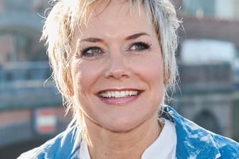 Inka Bause ist als Moderatorin der RTL-Flirtshow "Bauer sucht Frau" bekannt.