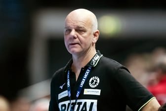Kritisiert die Fortsetzung des Spielbetriebs der Handball-Bundesliga: Wetzlar-Coach Kai Wandschneider.